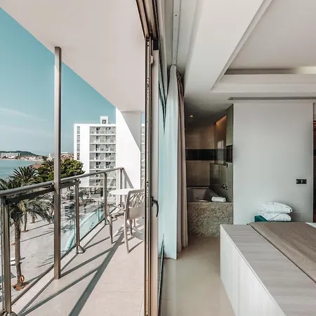 The Ibiza Twiins - 4* Sup Hotel Platja d'en Bossa